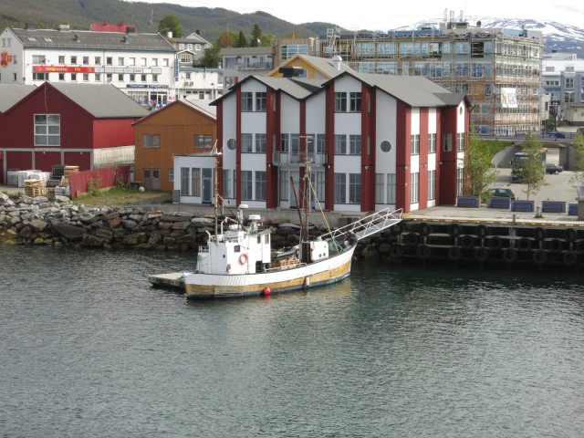 Hurtigruten_2015-06-21_11-10